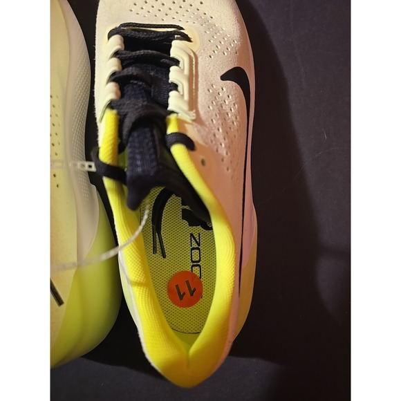 New, Nike Air Zoom Tr1 Mens 11 Training Shoe In Barely Volt - Picture 6 of 6